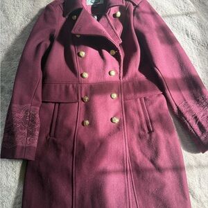 Chic Double-Breasted Burgundy Trench Coat